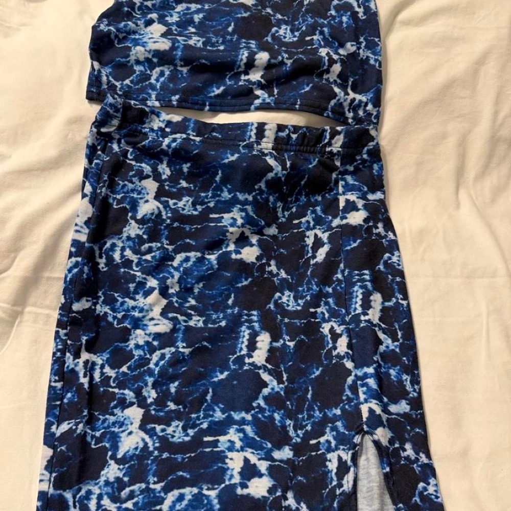 Size 6 tie dye skirt set